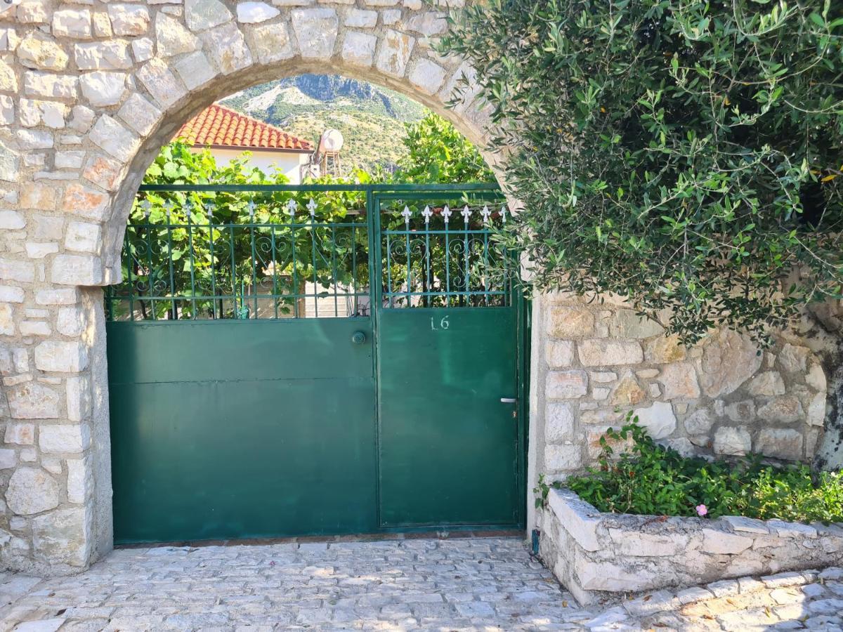 Dolce Casa Διαμέρισμα Dhërmi Εξωτερικό φωτογραφία